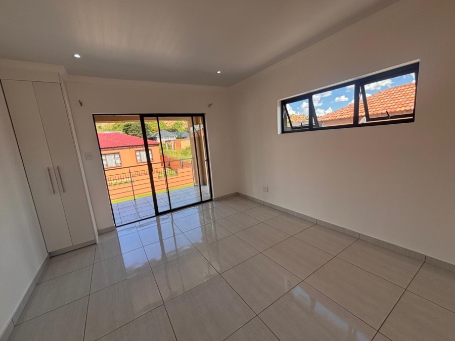 3 Bedroom Property for Sale in Wilkoppies North West